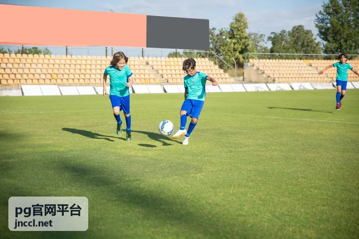 pg官网平台数据看板实时概览界面示意